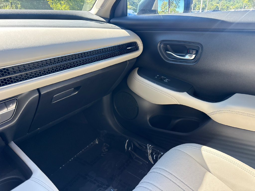 Certified 2027 Honda HR-V EX-L image 18