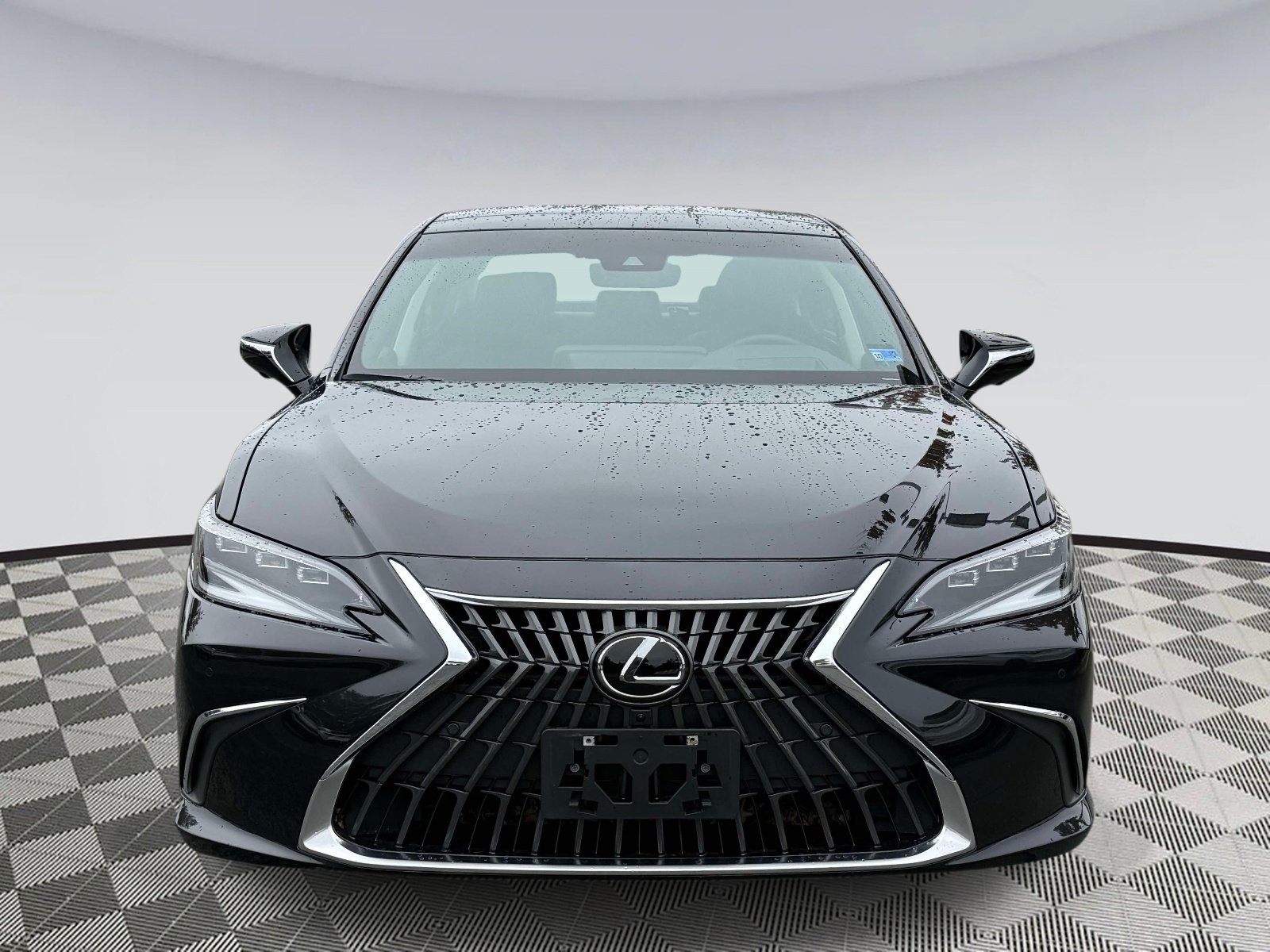 Used 2024 Lexus ES 350 Ultra Luxury w/ Accessory Package (Z2) FWD image 6