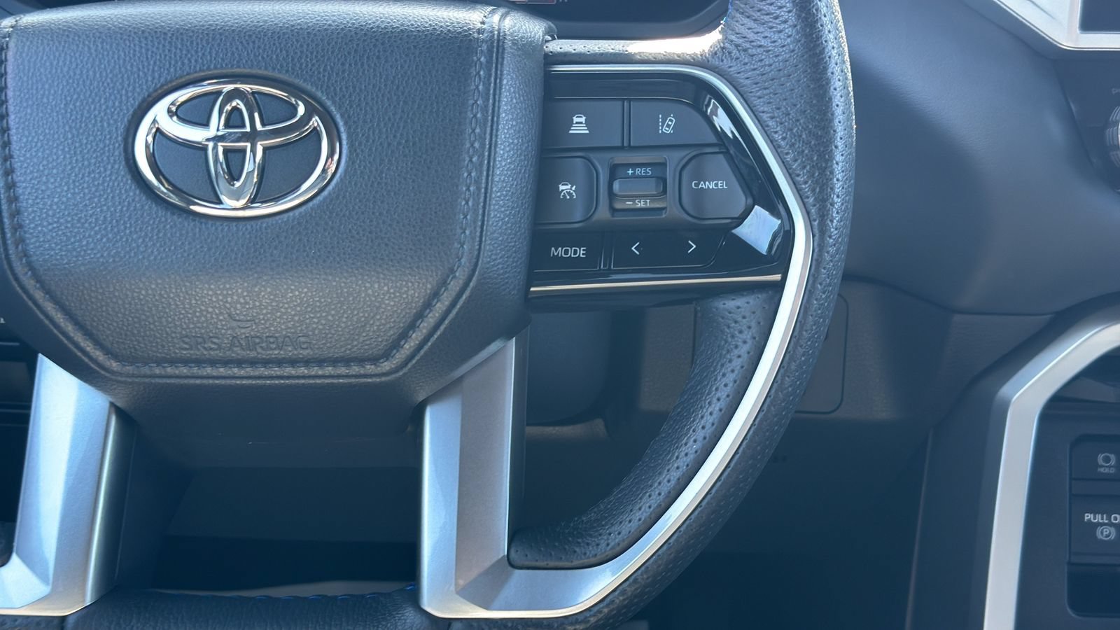 Used 2023 Toyota Tundra Platinum AWD/4WD image 15