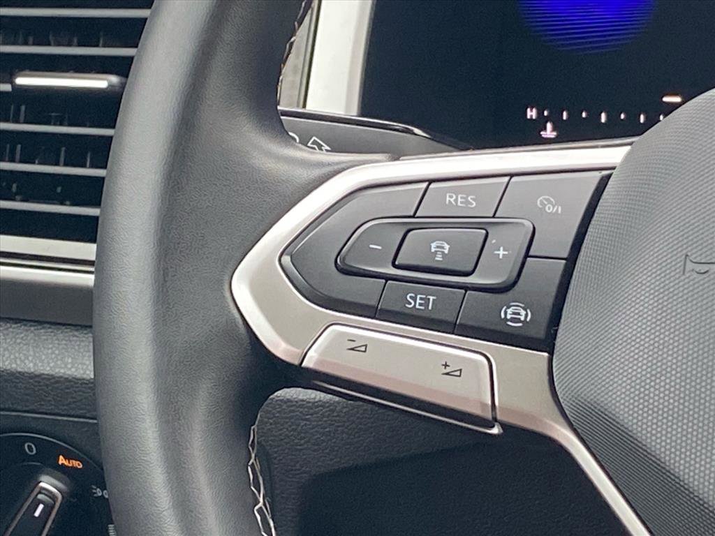 Used 2022 Volkswagen Atlas SE w/ Panoramic Sunroof Package image 7