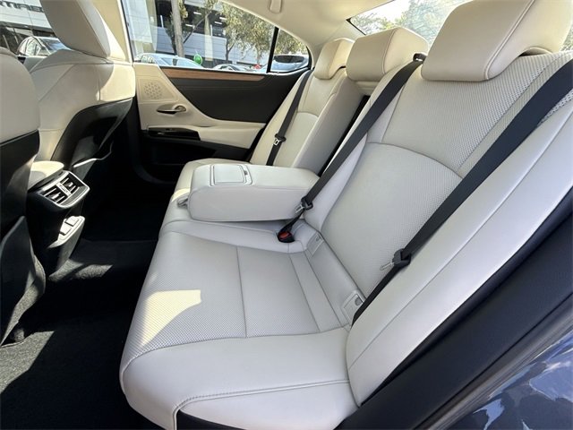 Certified 2023 Lexus ES 350 w/ Premium Package image 23