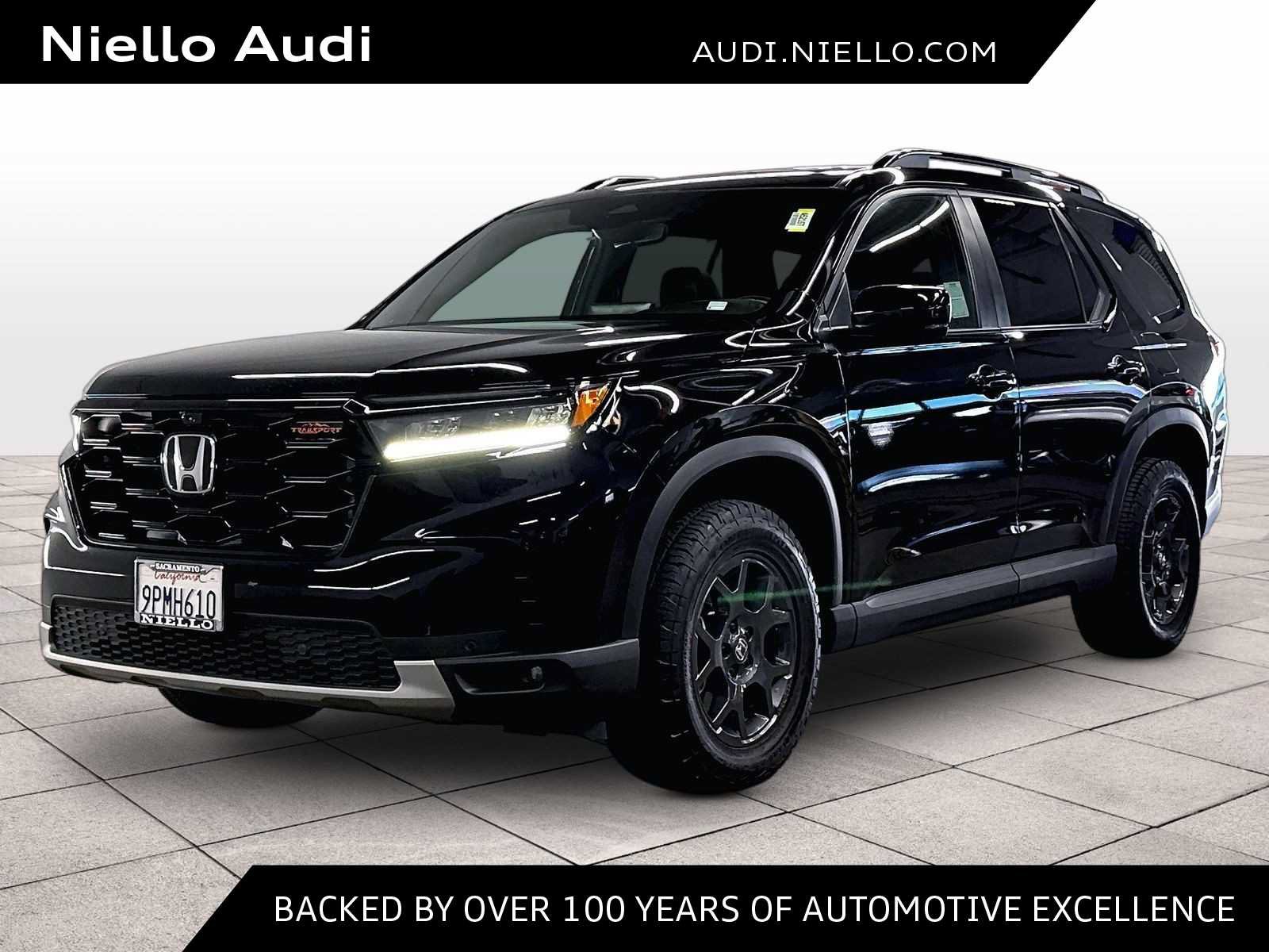 Used 2025 Honda Pilot TrailSport video 1