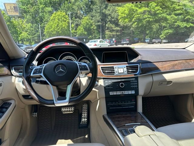 Certified 2016 Mercedes-Benz E 350 4MATIC Wagon image 11