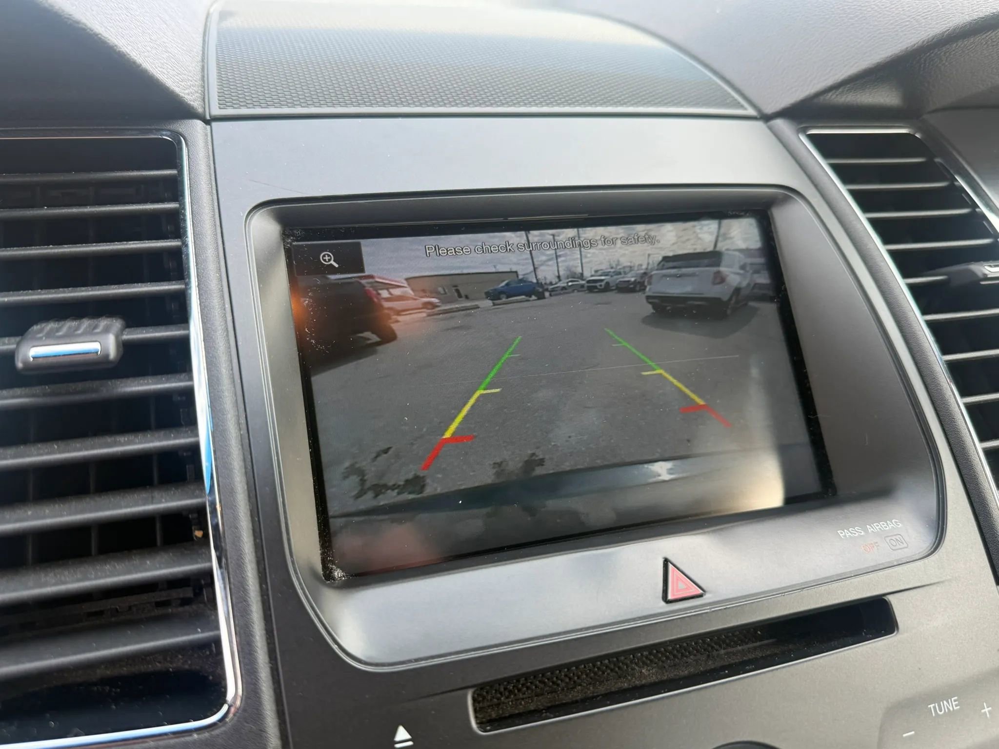 Used 2015 Ford Taurus SEL w/ Equipment Group 201A image 26