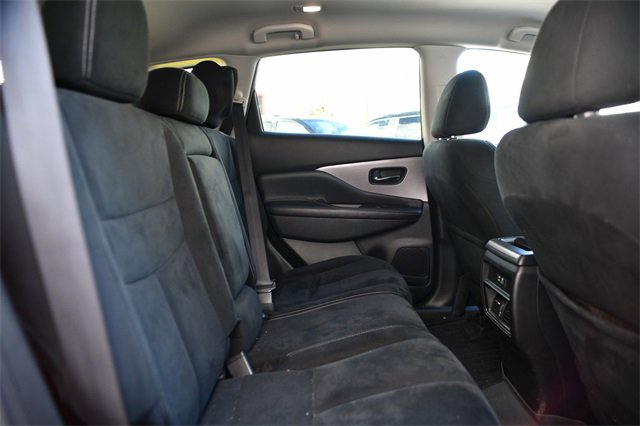 Used 2020 Nissan Murano SV image 23