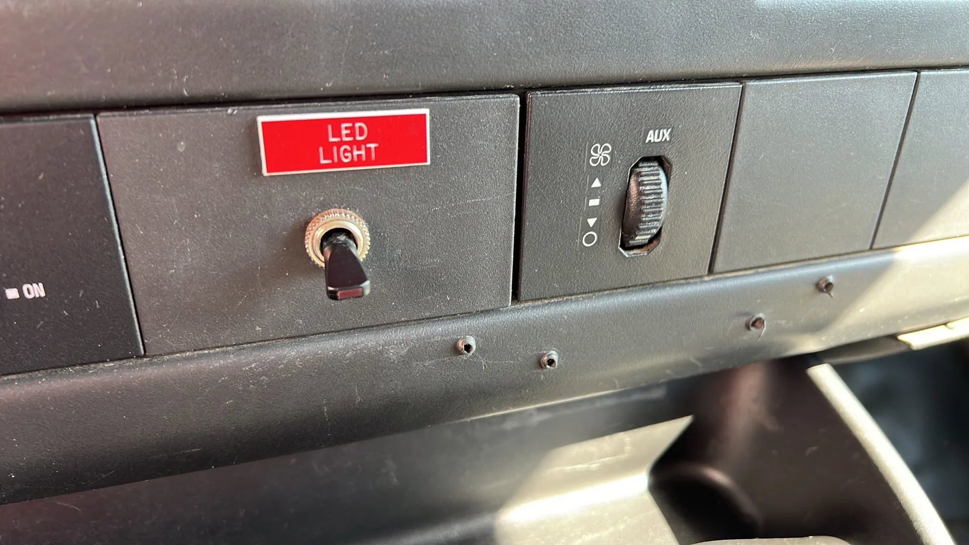 Used 2014 GMC Savana 2500 image 24