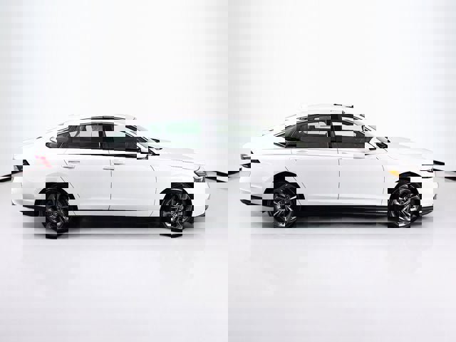 Used 2024 Honda Accord EX image 4