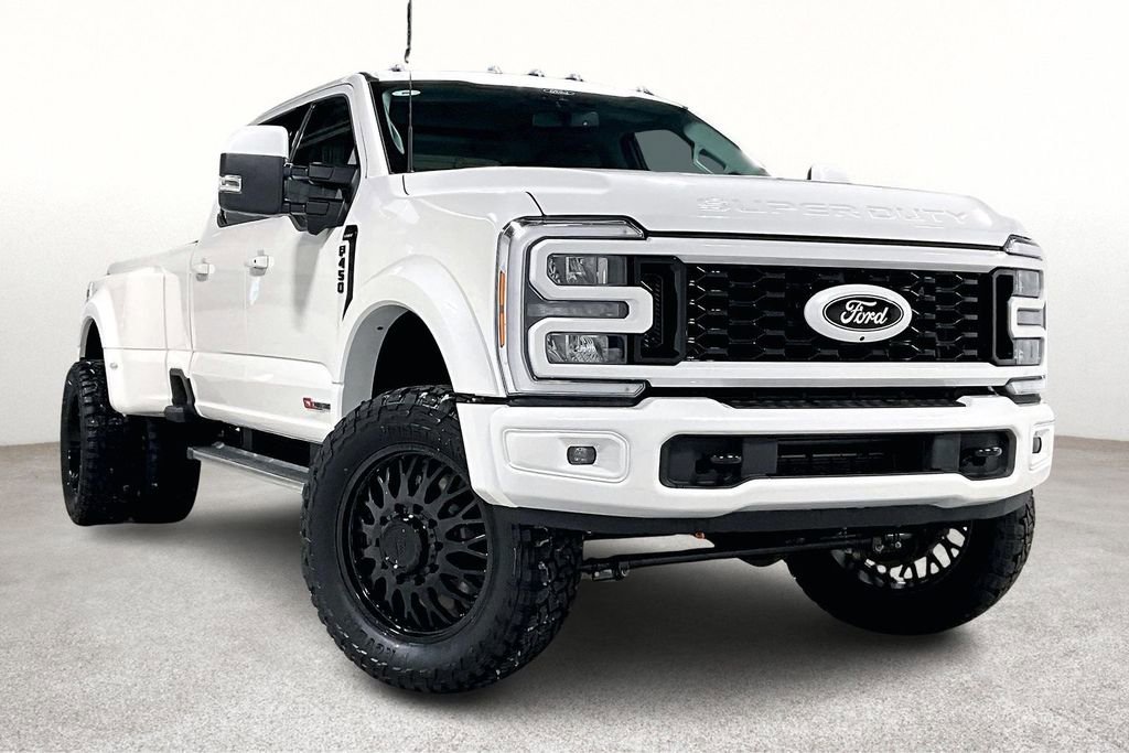 Used 2026 Ford F450 Lariat image 1
