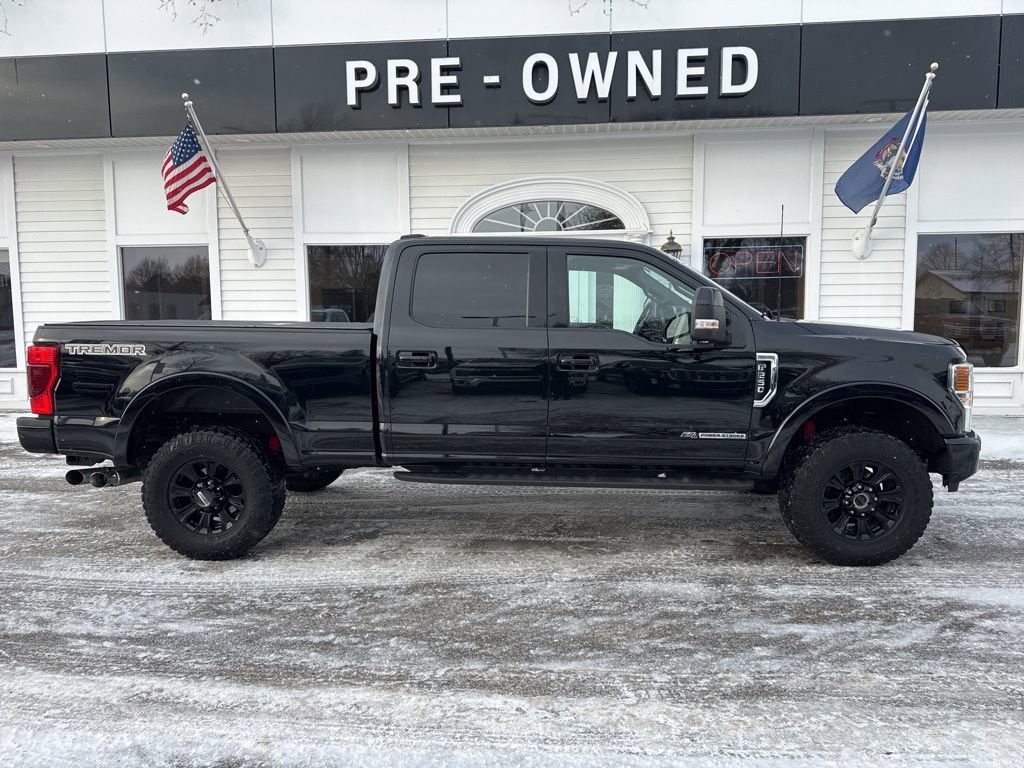 Used 2022 Ford F250 Lariat w/ Tremor Off-Road Package image 4