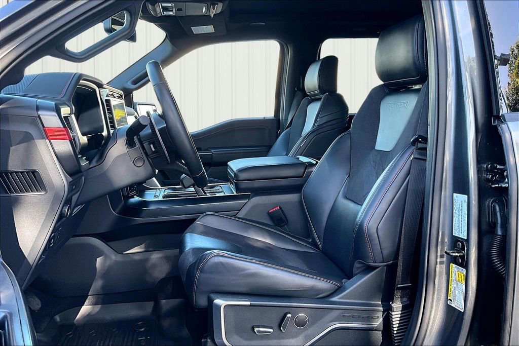 Used 2025 Ford F150 Raptor image 16