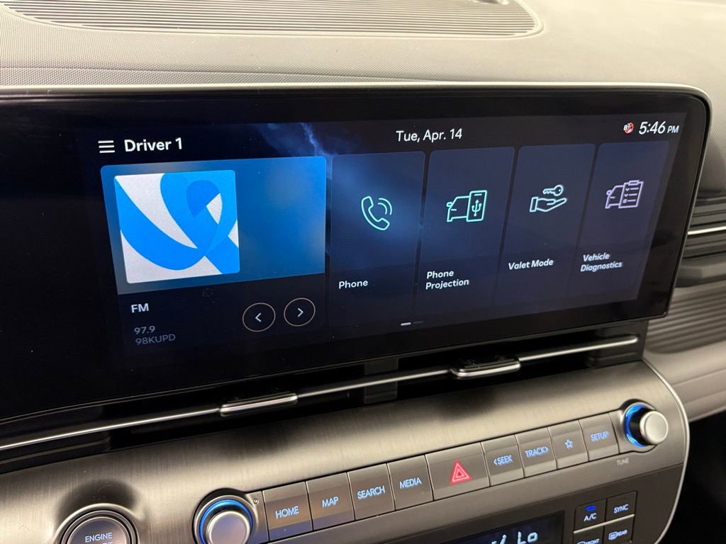 Used 2025 Hyundai Kona SEL image 24