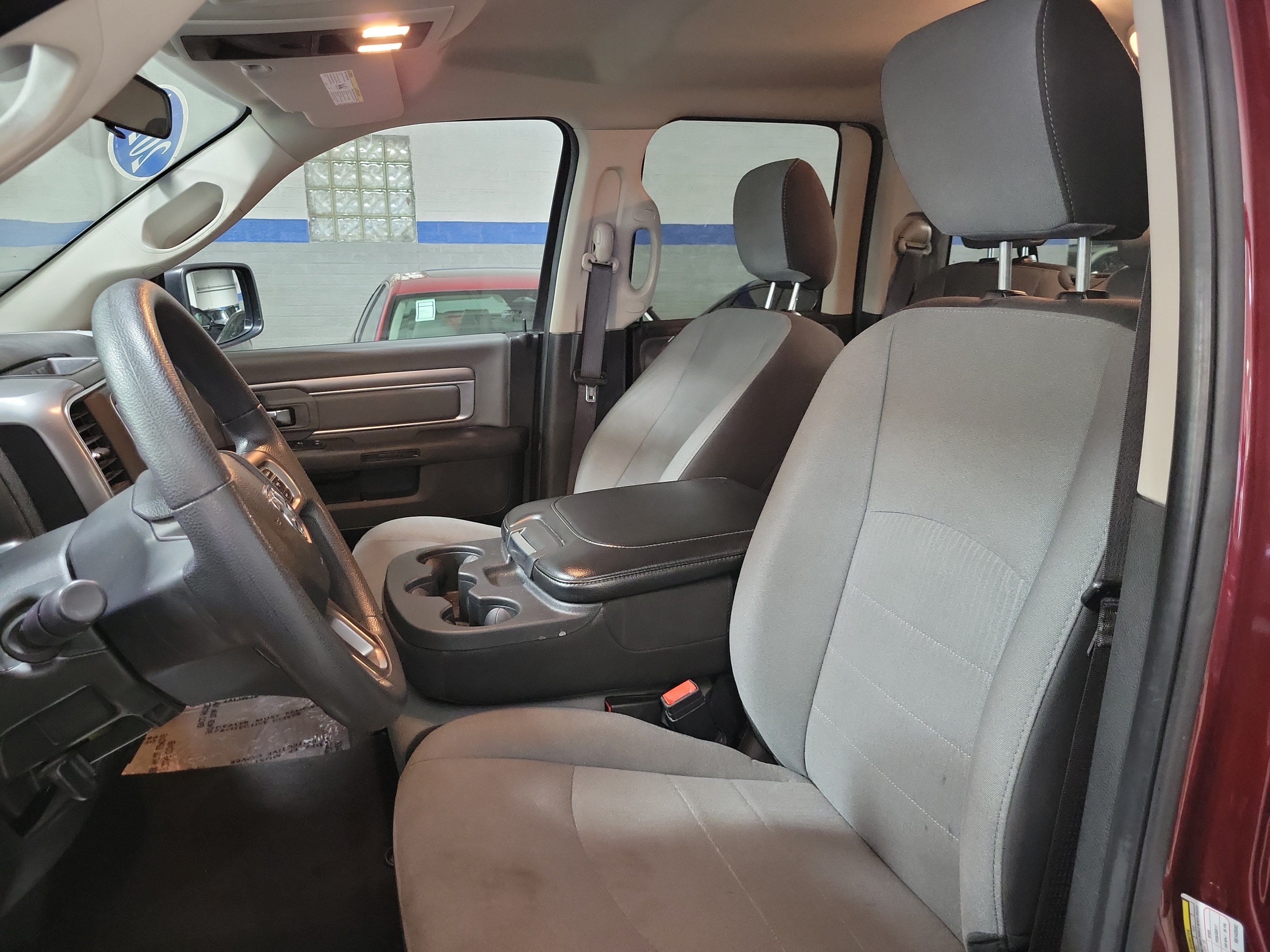 Used 2024 RAM 1500 Classic SLT AWD/4WD image 16