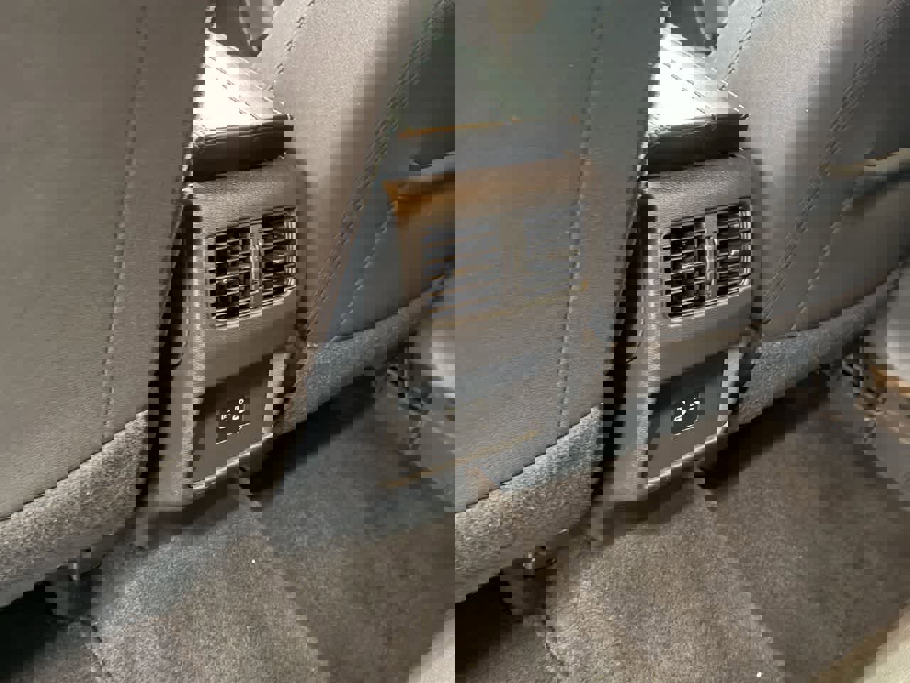 Used 2024 Nissan Rogue SV image 13