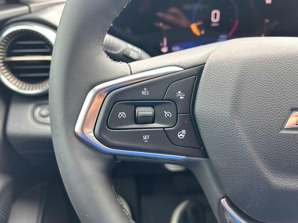 New 2026 Chevrolet Trax ACTIV w/ Driver Confidence Package FWD image 31
