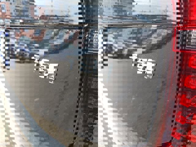 New 2026 Volvo XC90 T8 Ultra w/ Protection Package image 12