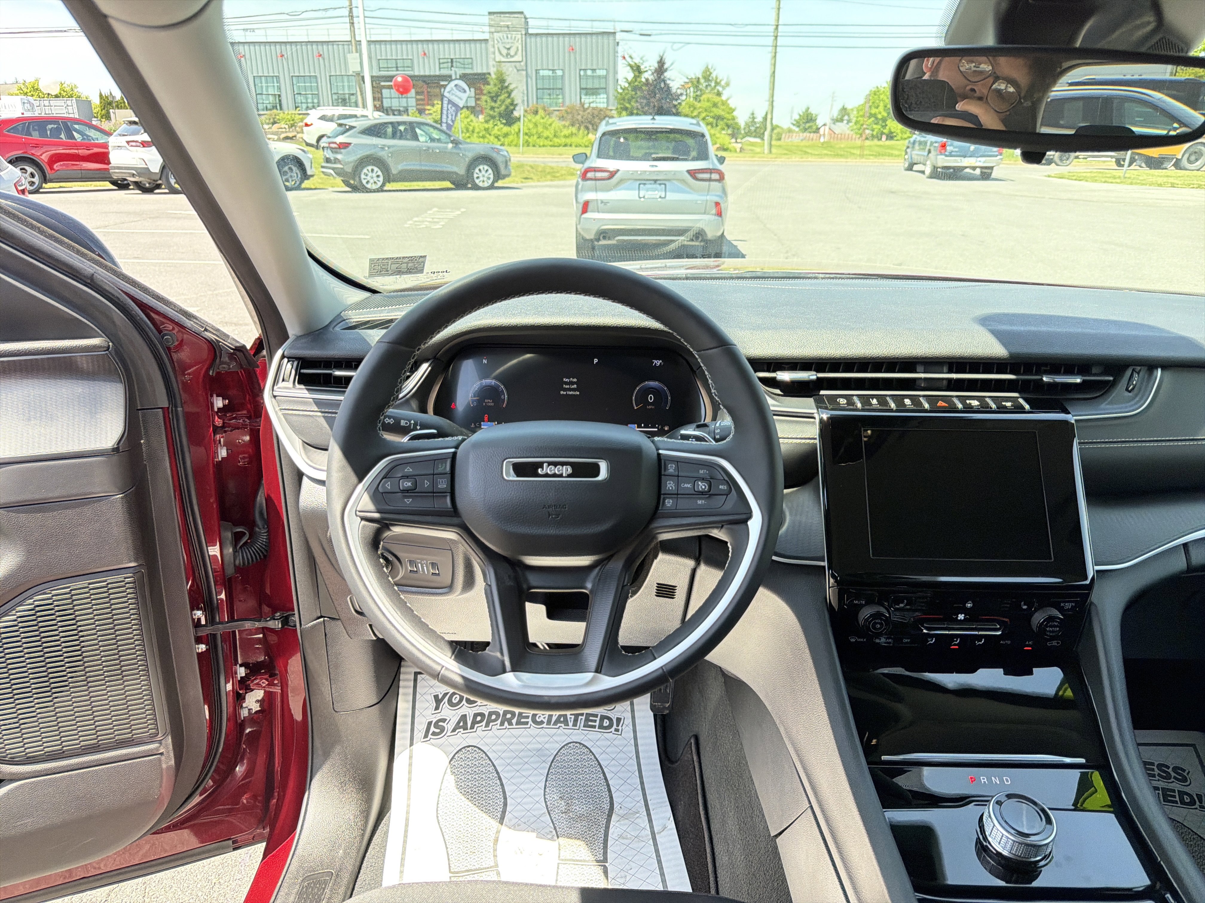 Used 2023 Jeep Grand Cherokee L Laredo w/ Luxury Tech Group I AWD/4WD image 18