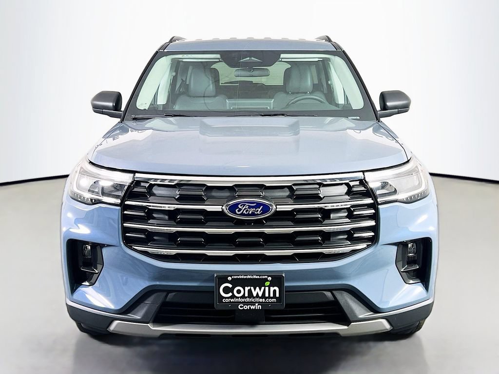 New 2026 Ford Explorer Active w/ Active Comfort Package AWD/4WD image 4