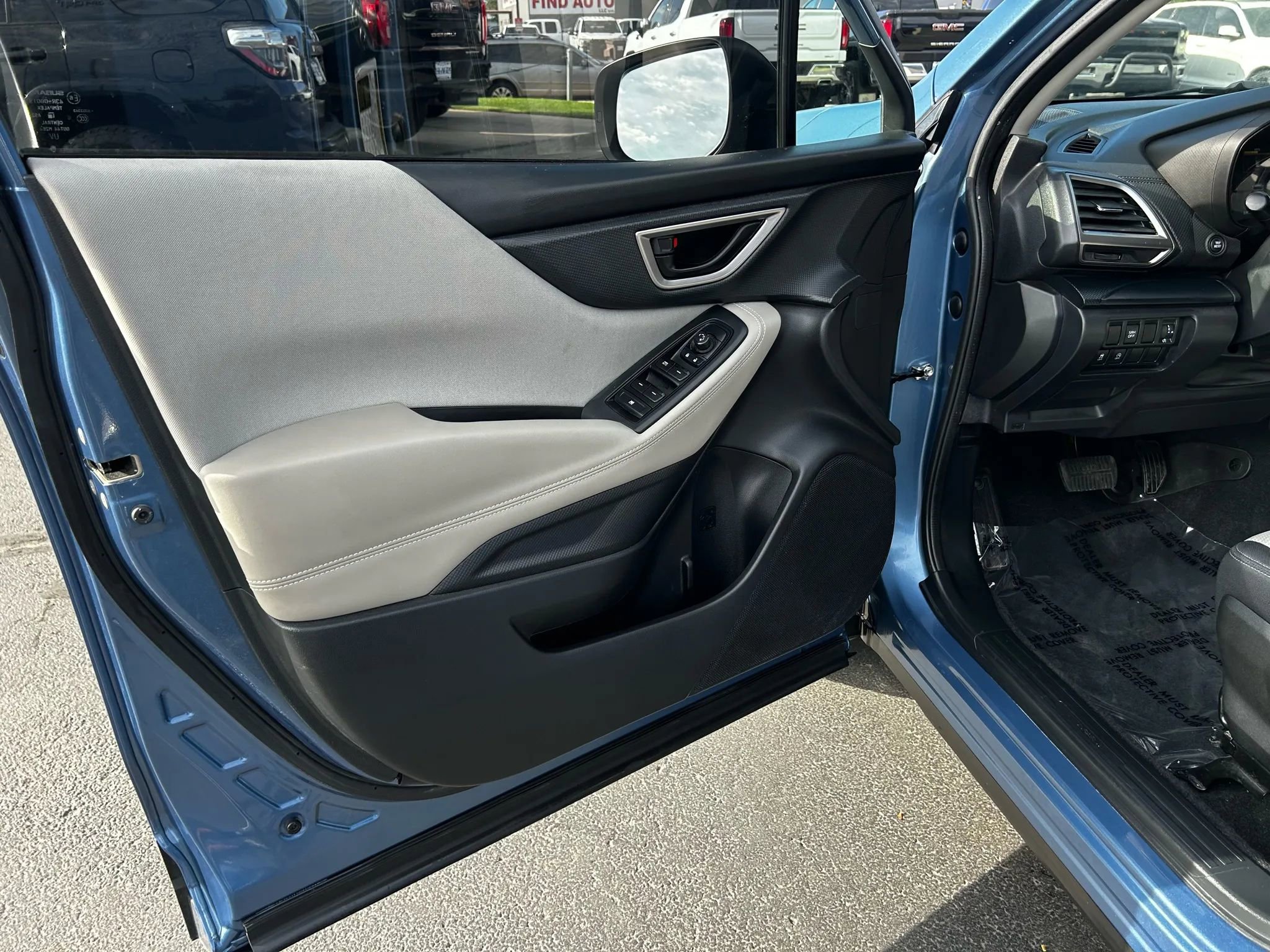 Used 2022 Subaru Forester image 9