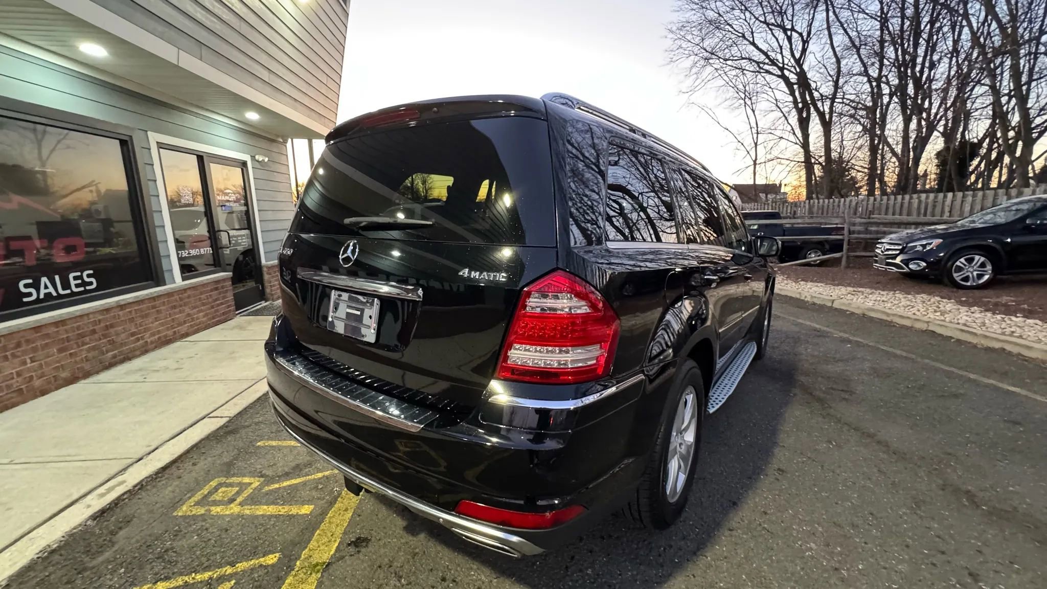 Used 2010 Mercedes-Benz GL 450 4MATIC image 6