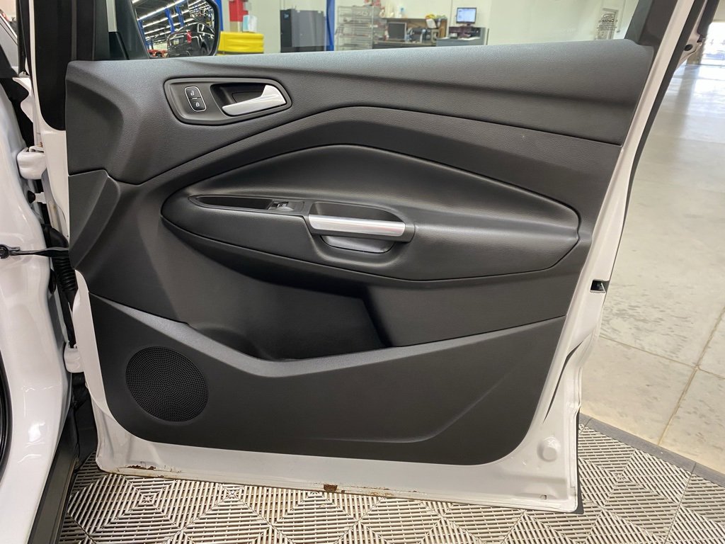 Used 2019 Ford Escape SEL image 12