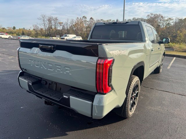 New 2026 Toyota Tundra Platinum w/ TRD Off-Road Package AWD/4WD image 3