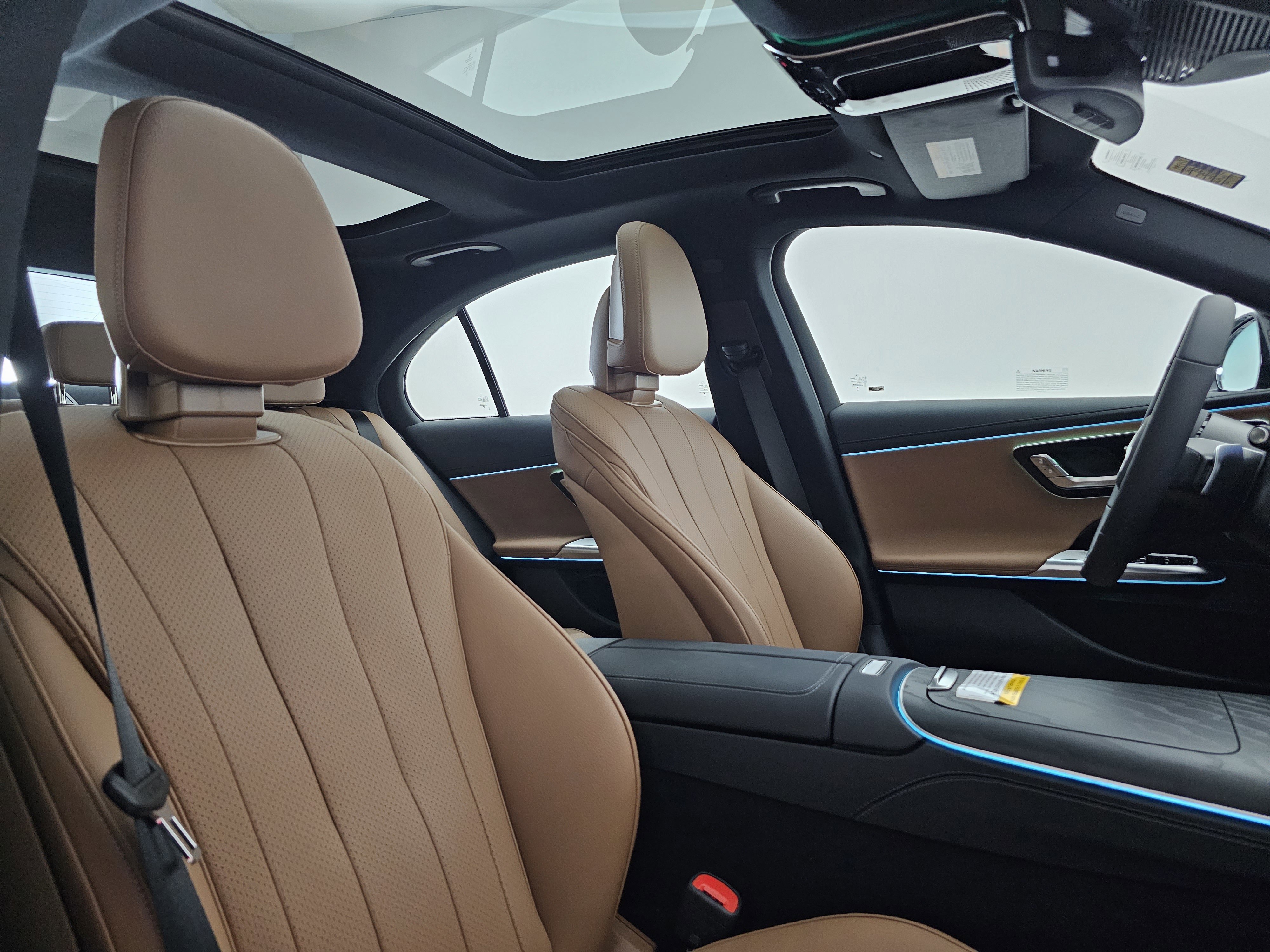 New 2026 Mercedes-Benz E 450 4MATIC Sedan image 15