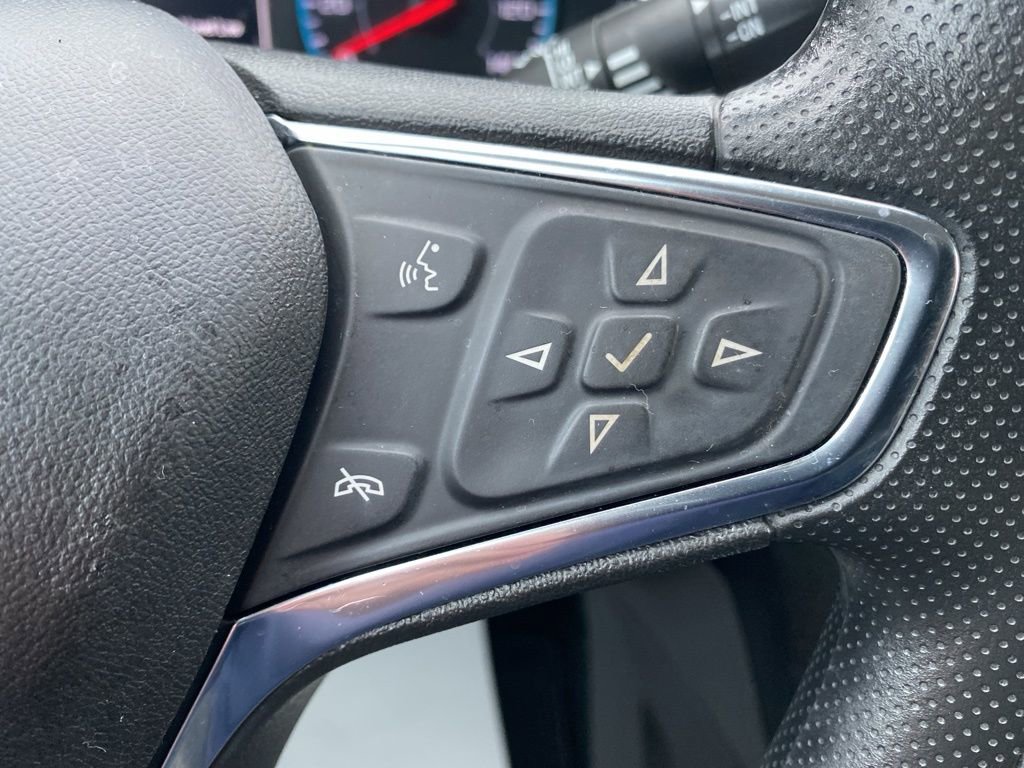 Used 2021 Chevrolet Equinox LS image 26