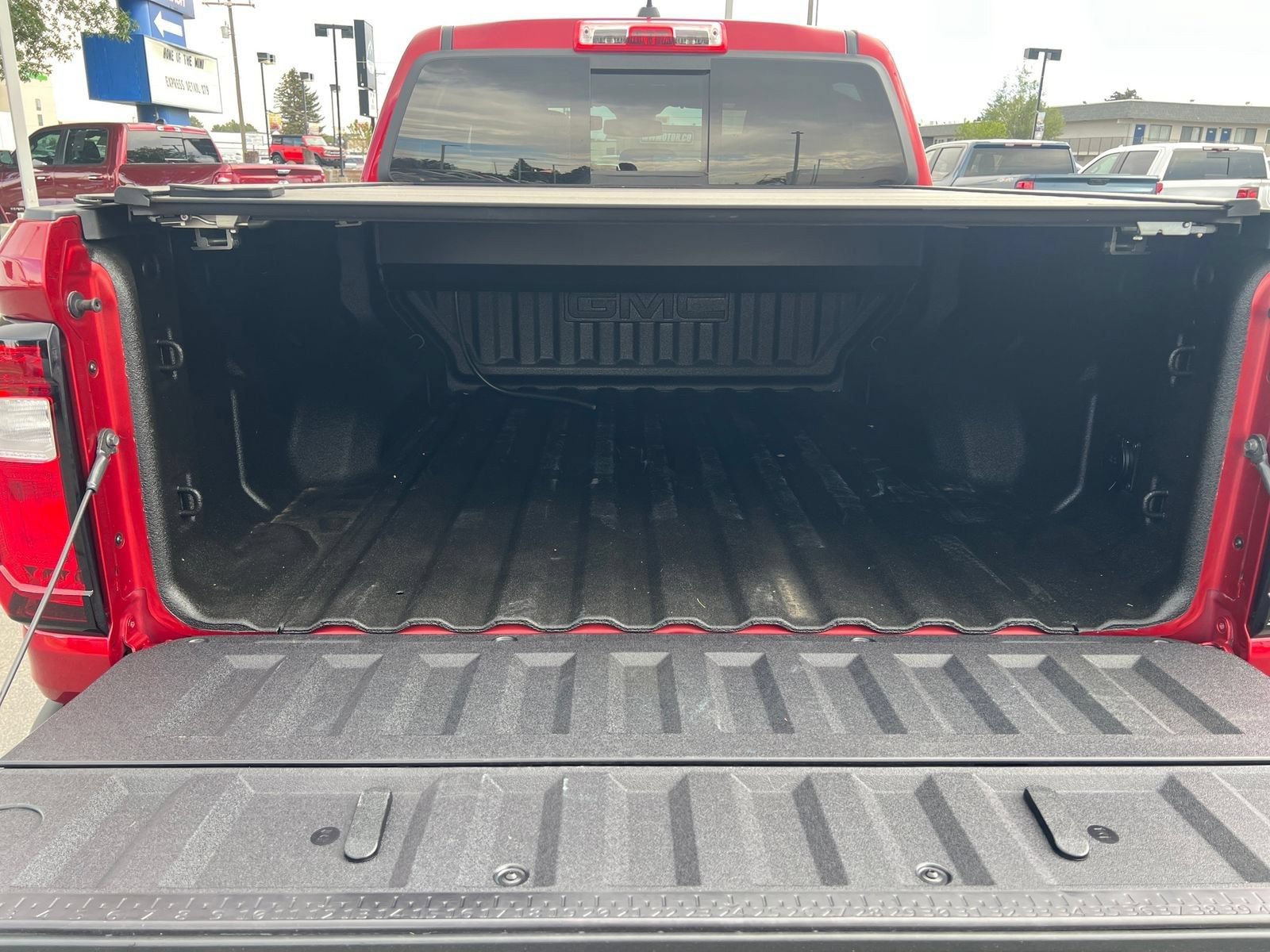 Used 2026 GMC Canyon Denali AWD/4WD image 26