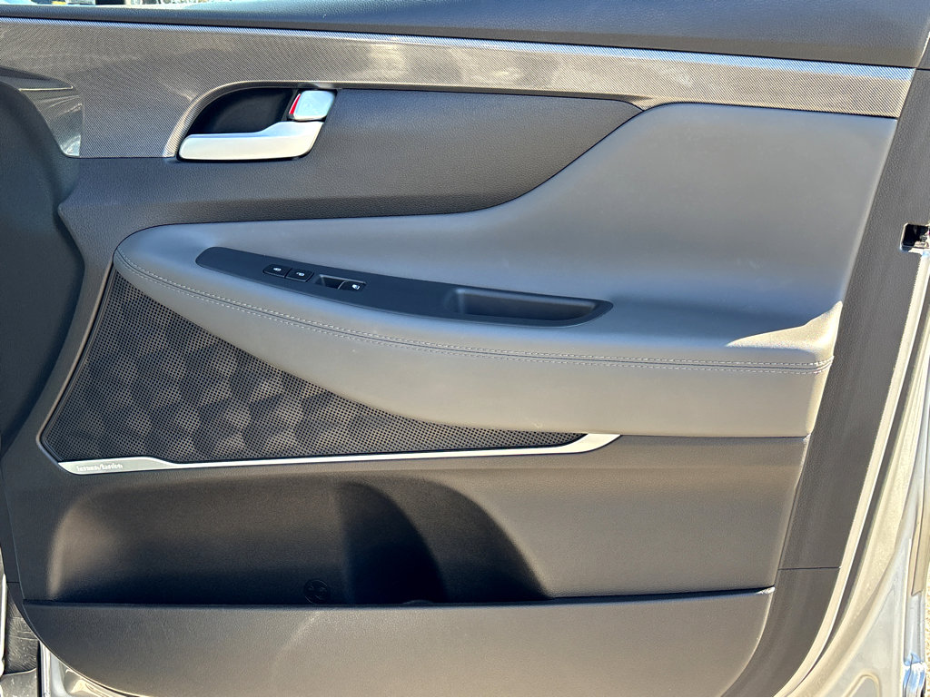 Used 2022 Hyundai Santa Fe Limited image 12