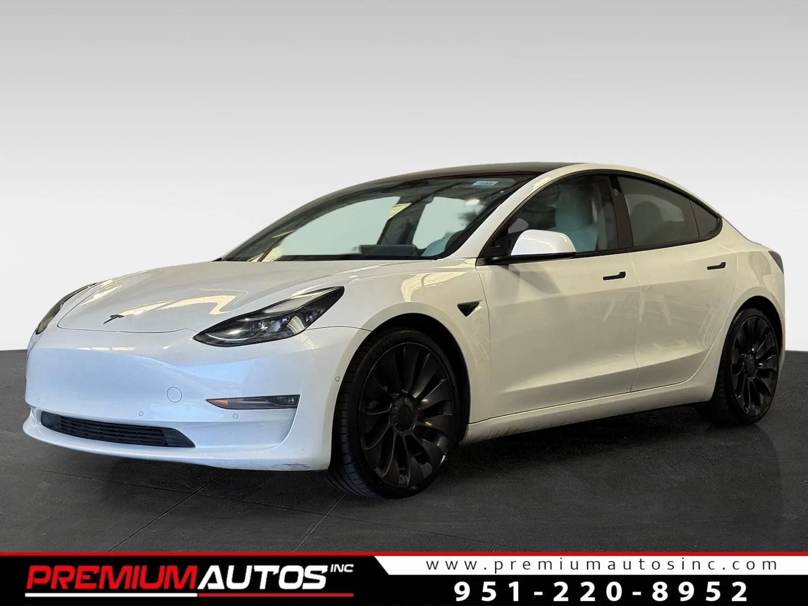 Used 2021 Tesla Model 3 Performance AWD/4WD image 1