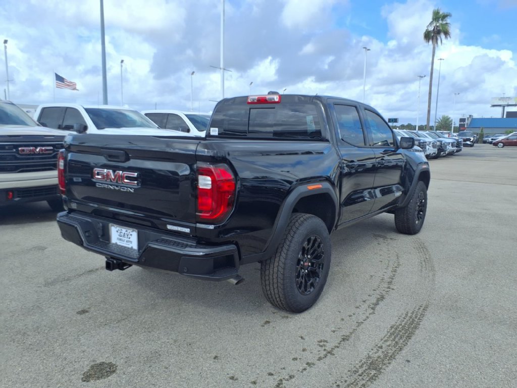 New 2026 GMC Canyon Elevation RWD image 4