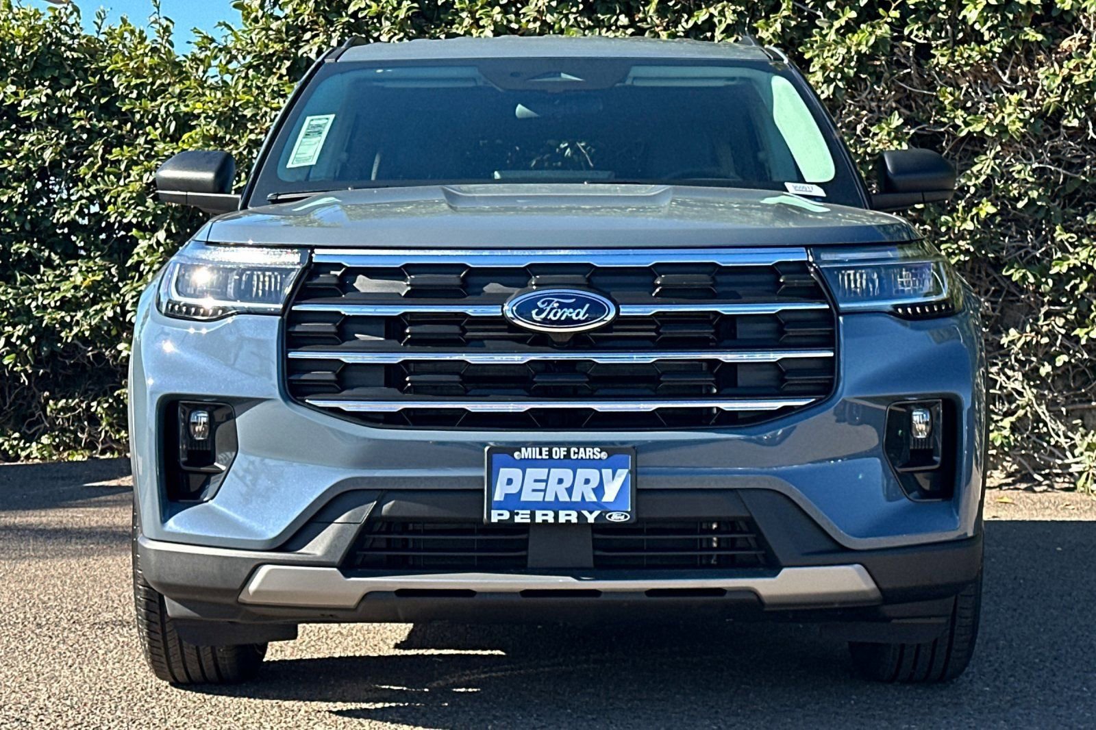 New 2026 Ford Explorer Active w/ Active Comfort Package image 2