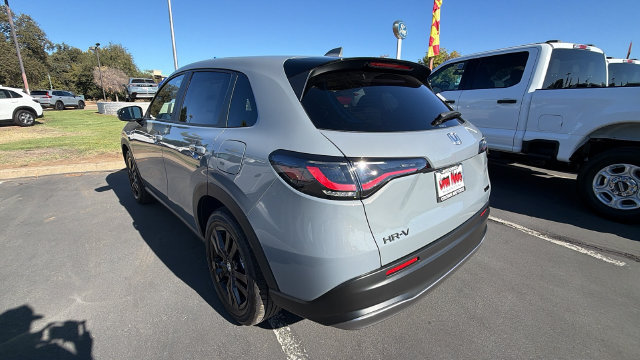 New 2027 Honda HR-V Sport image 6