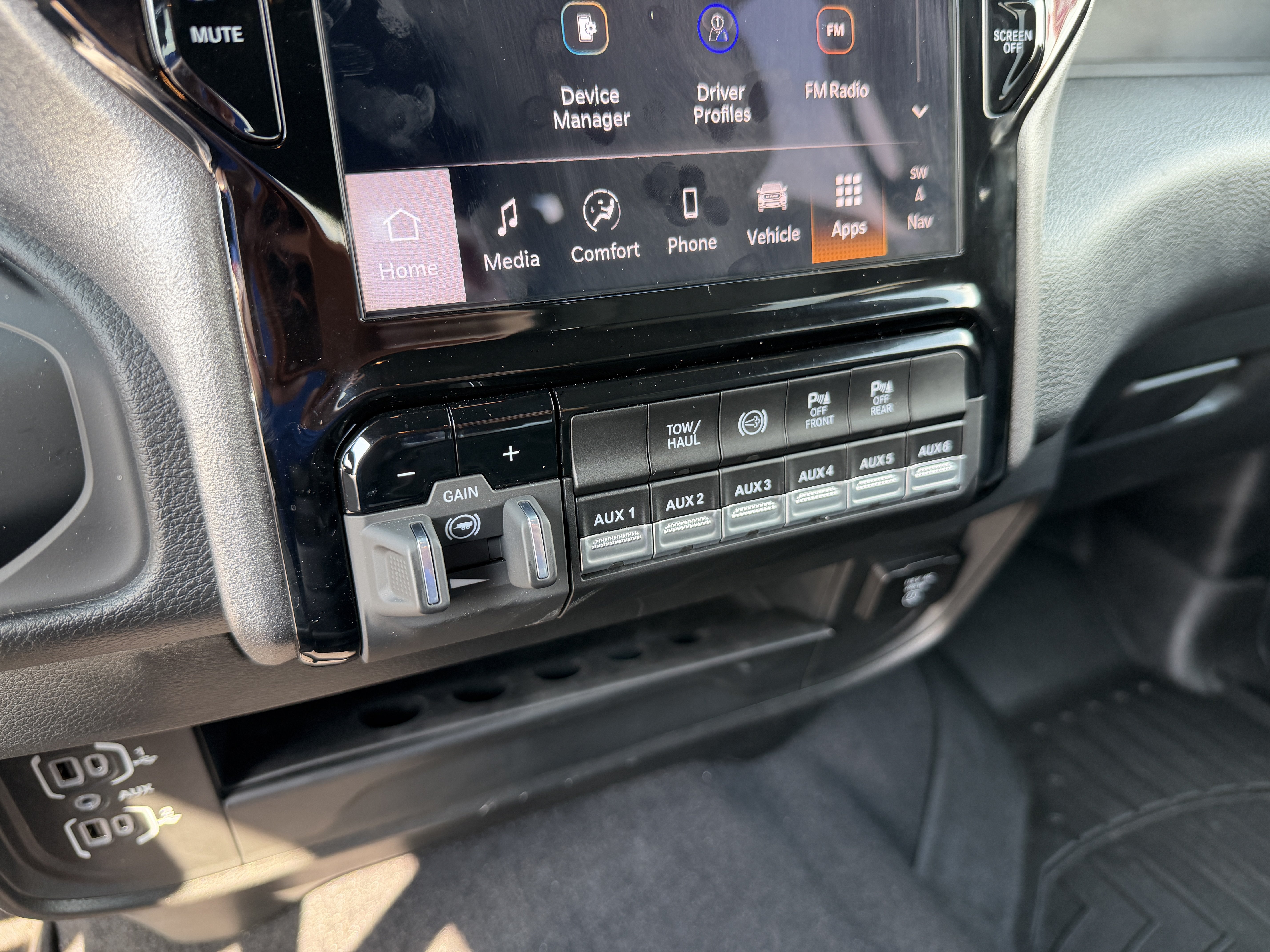 Used 2025 RAM 2500 Tradesman AWD/4WD image 24