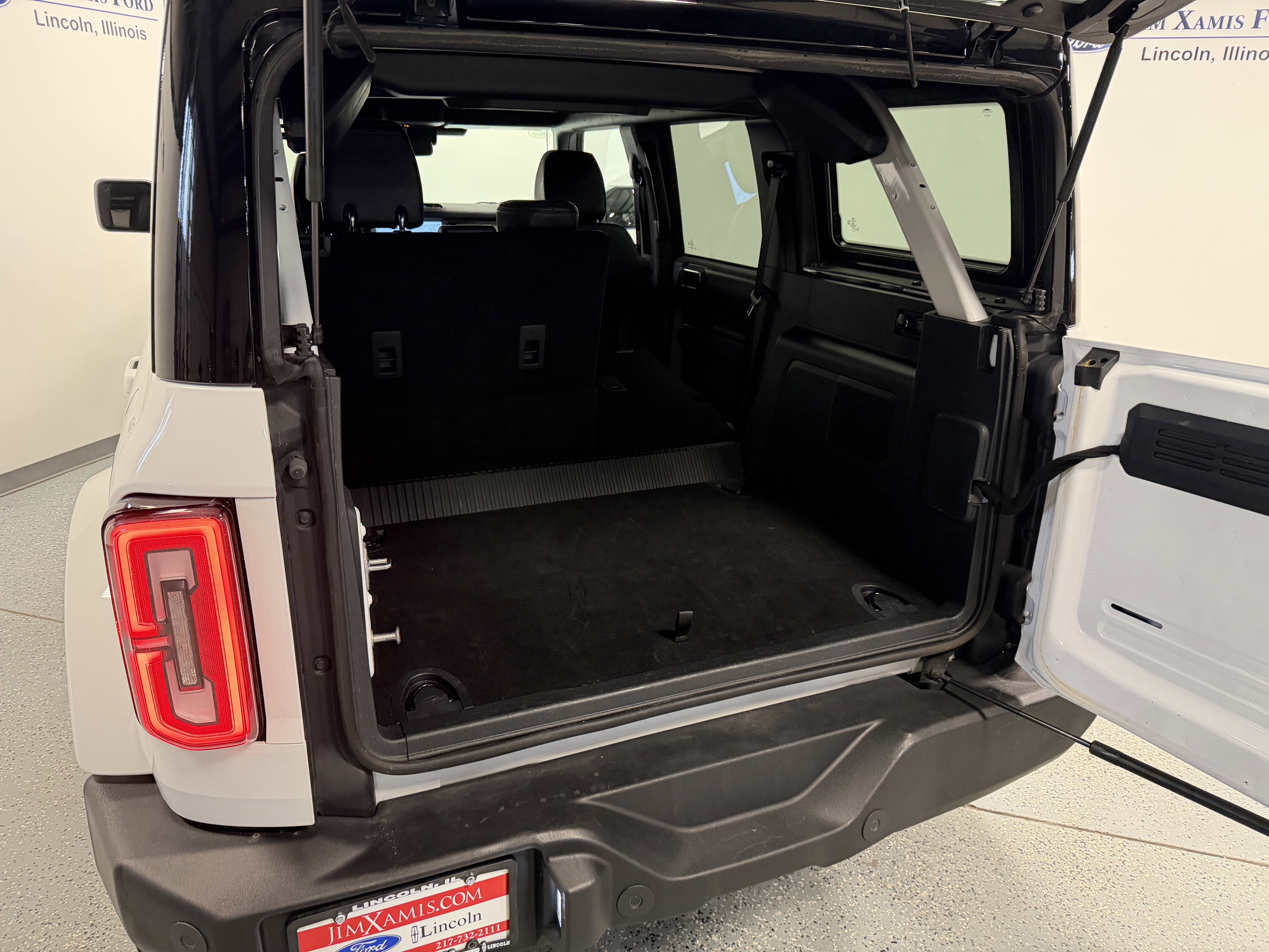 Used 2025 Ford Bronco Outer Banks image 26