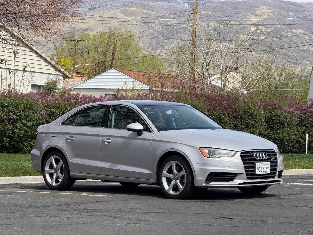 Used 2015 Audi A3 1.8T Premium w/ Cold Weather Package FWD image 3