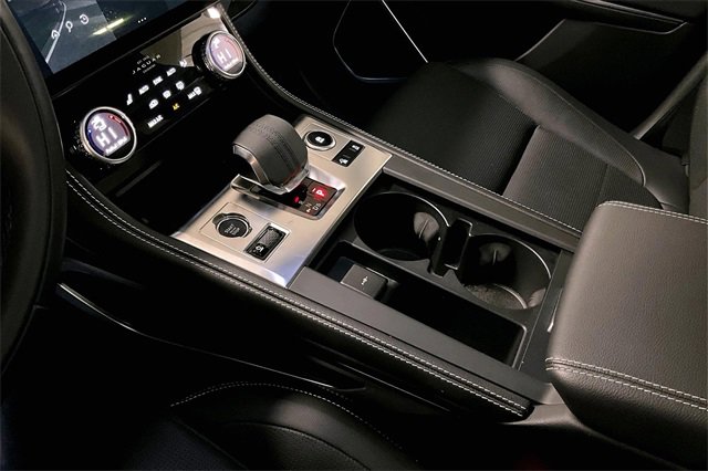 Certified 2025 Jaguar F-PACE R-Dynamic S image 19