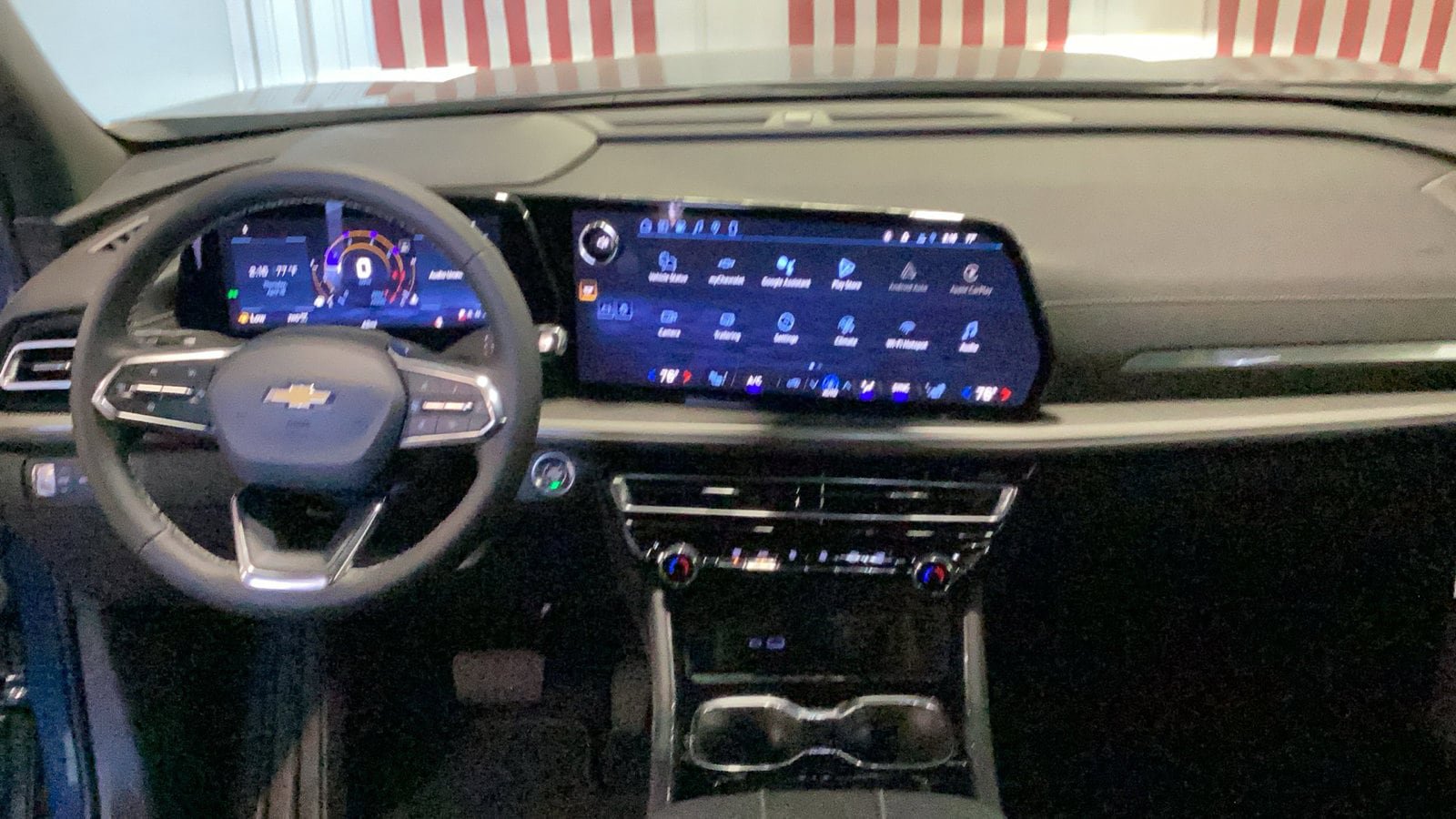 New 2026 Chevrolet Traverse LT w/ Driver Confidence Package image 13