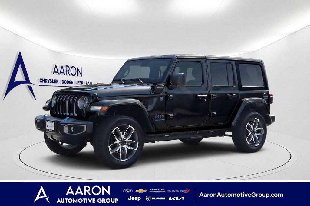 Used 2024 Jeep Wrangler Unlimited w/ Convenience Group