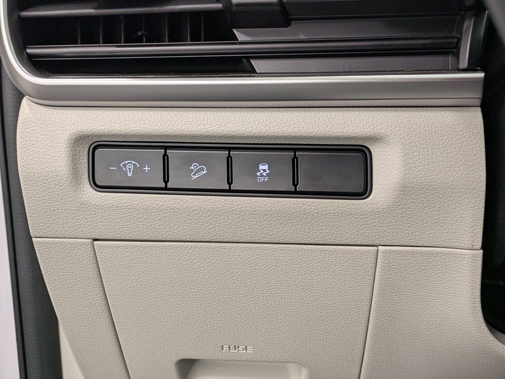 Certified 2024 Kia Telluride S w/ S Sunroof Package image 19