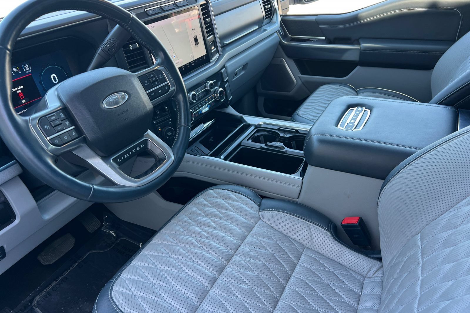 Used 2024 Ford F350 Limited AWD/4WD image 11