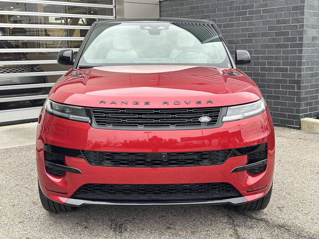 New 2026 Land Rover Range Rover Sport Dynamic SE image 2