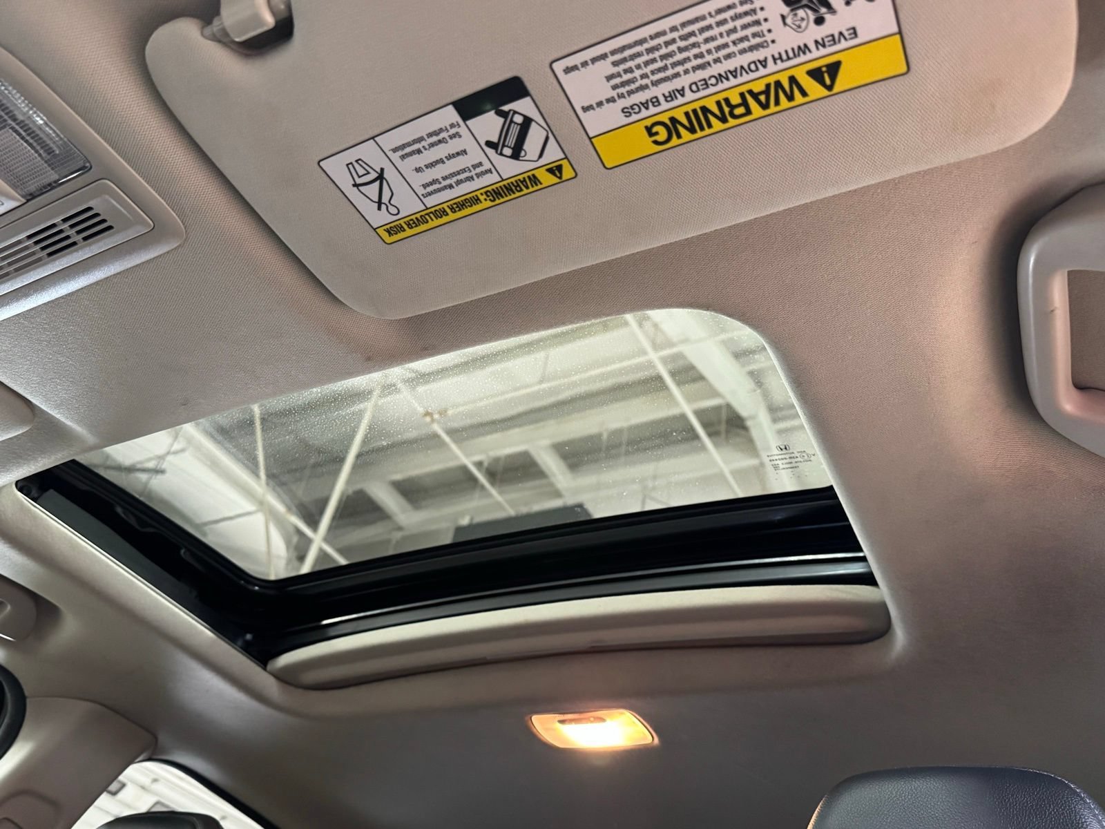 Used 2020 Honda HR-V Touring image 32