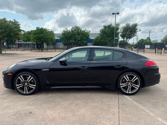 Used 2014 Porsche Panamera w/ Premium Package Plus image 3