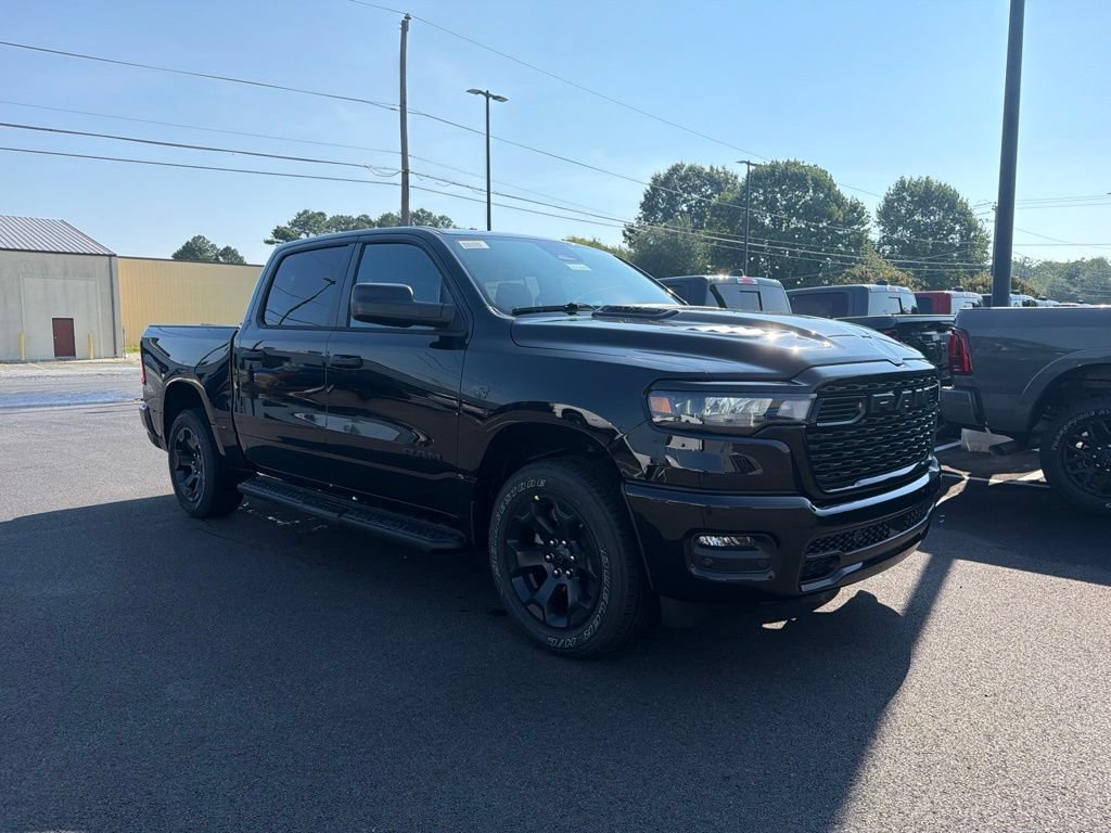 New 2027 RAM 1500 Express AWD/4WD image 4