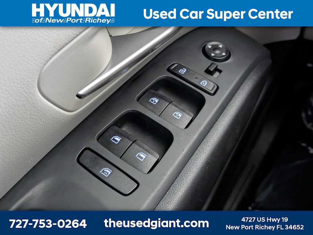 Used 2024 Hyundai Tucson Blue AWD/4WD image 35