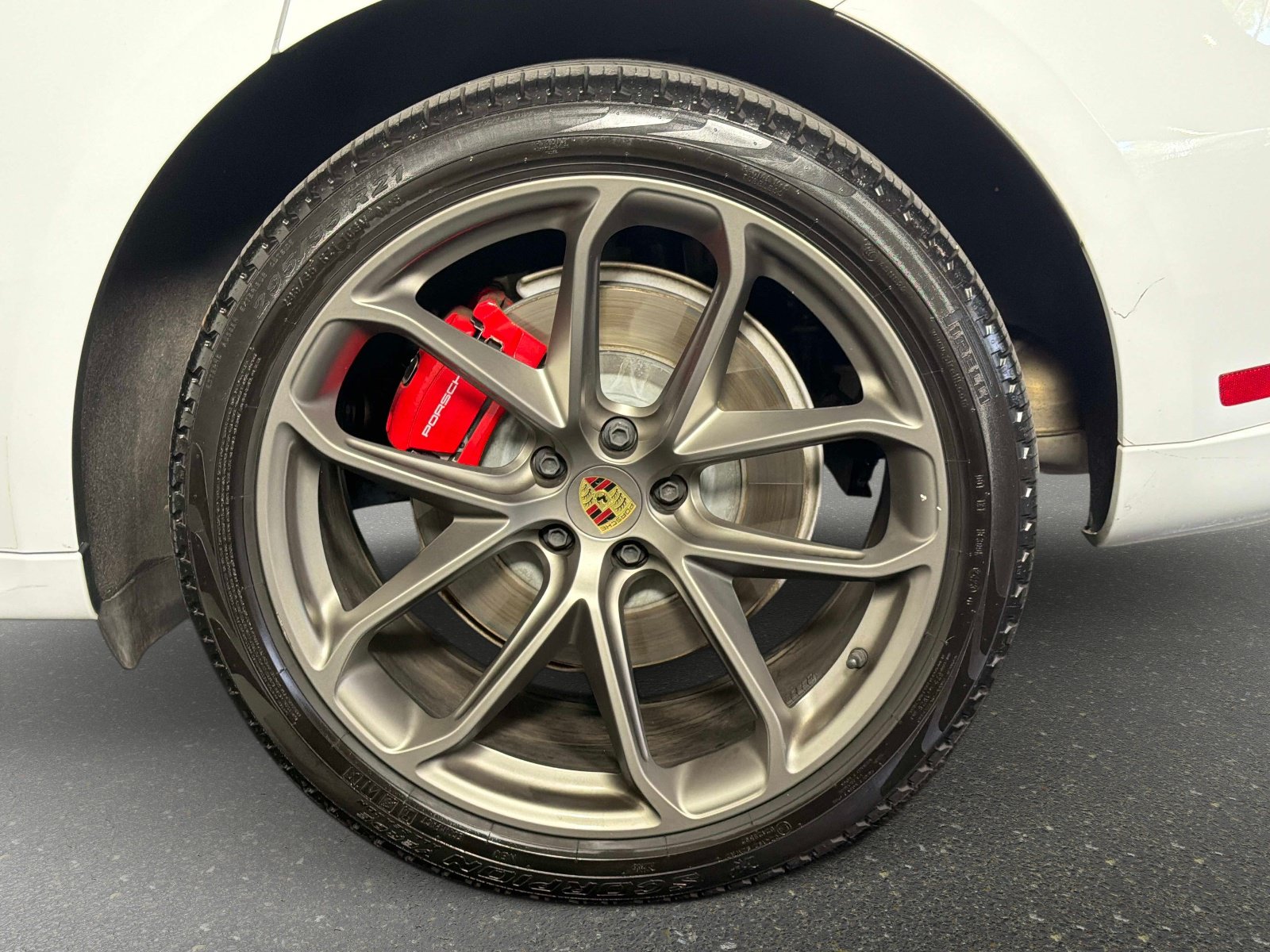 Used 2024 Porsche Macan GTS AWD/4WD image 14