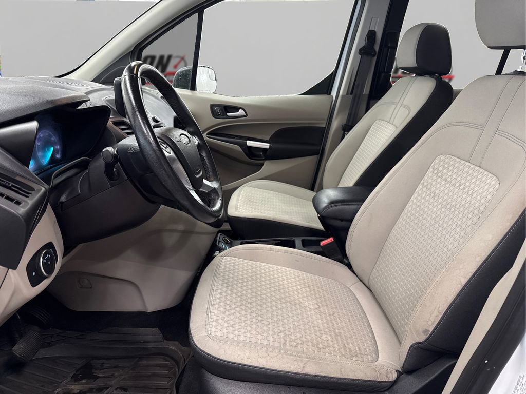 Used 2019 Ford Transit Connect XLT image 9