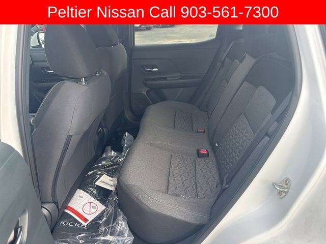 Used 2025 Nissan Kicks SV w/ Illumination Package image 20