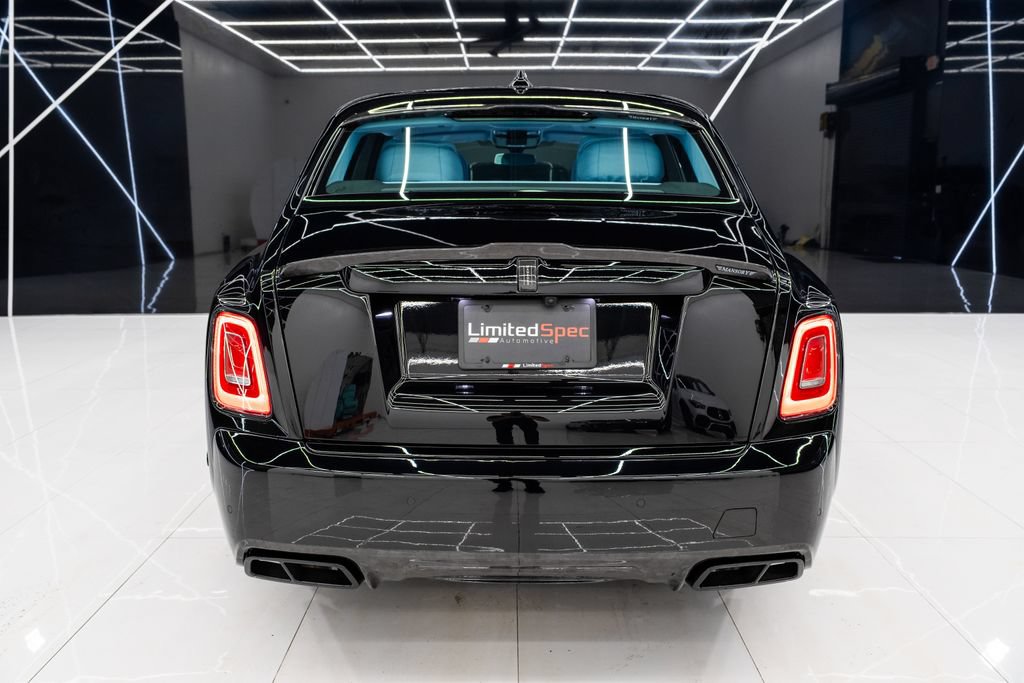 Used 2026 Rolls-Royce Phantom Sedan RWD image 22
